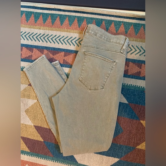 Gap True Skinny Jeans size 32 - Picture 2 of 7